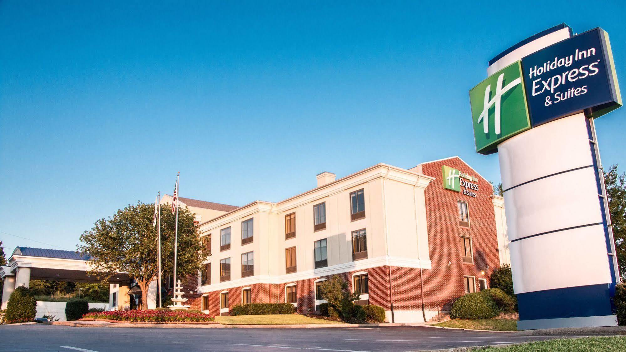 Holiday Inn Express North Tyler Exterior foto